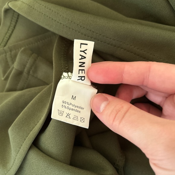 Olive green dress with slit women’s size medium - Picture 9 of 9